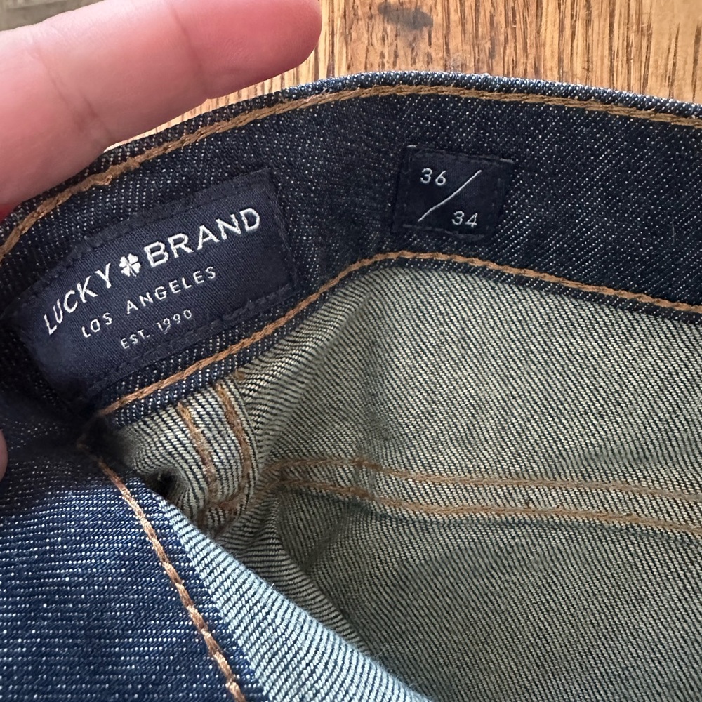 Lucky Brand Men's Dark Blue Denim Jeans